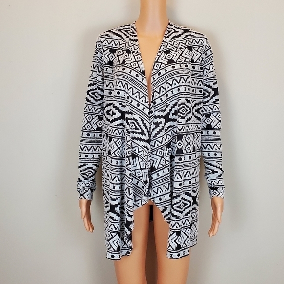 American eagle printed long sleeve open front cardigan - Picture 2 of 11